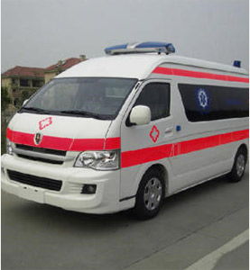 大箐山县上汽大通救护车